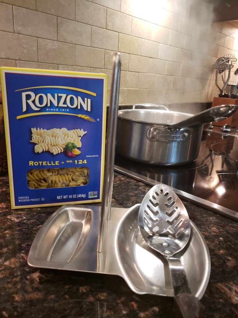 boil pasta for macaroni and cheese